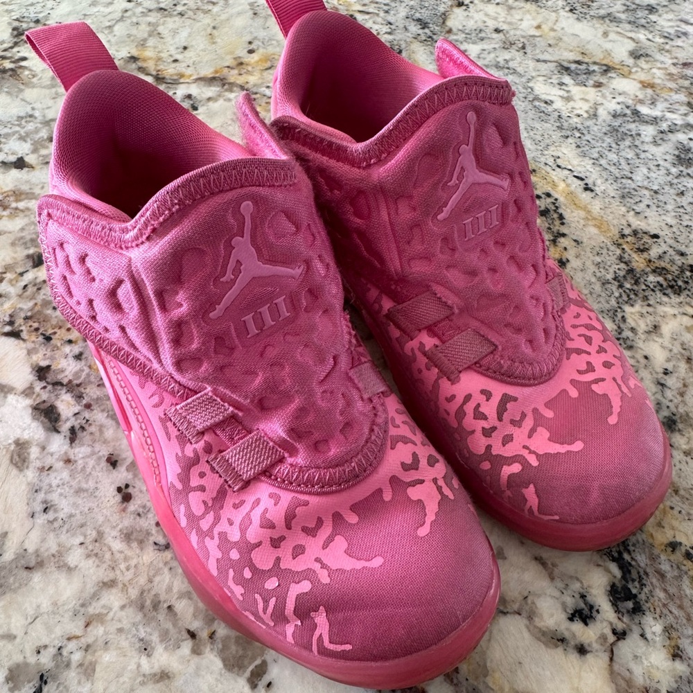 Air Jordan Zion III Pink Sneakers